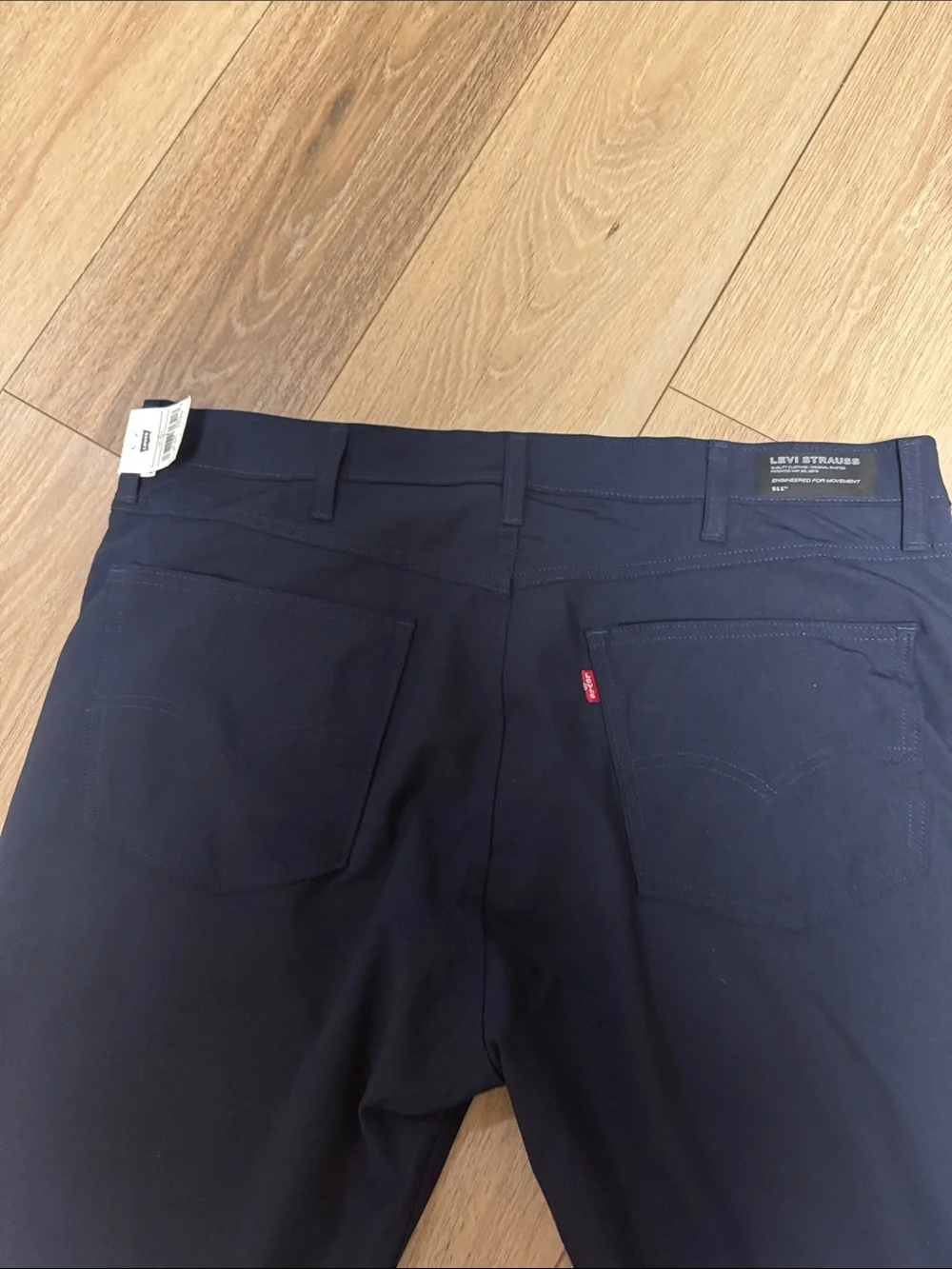 Levi's Men's NWT 511 slim fit 38 x 30 STRETCH Navy Straight leg pants
